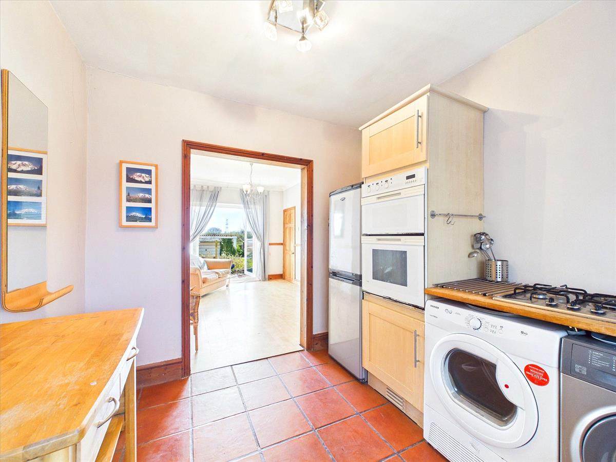 Property Image 9335949d-10f8-4727-bee7-689617035748