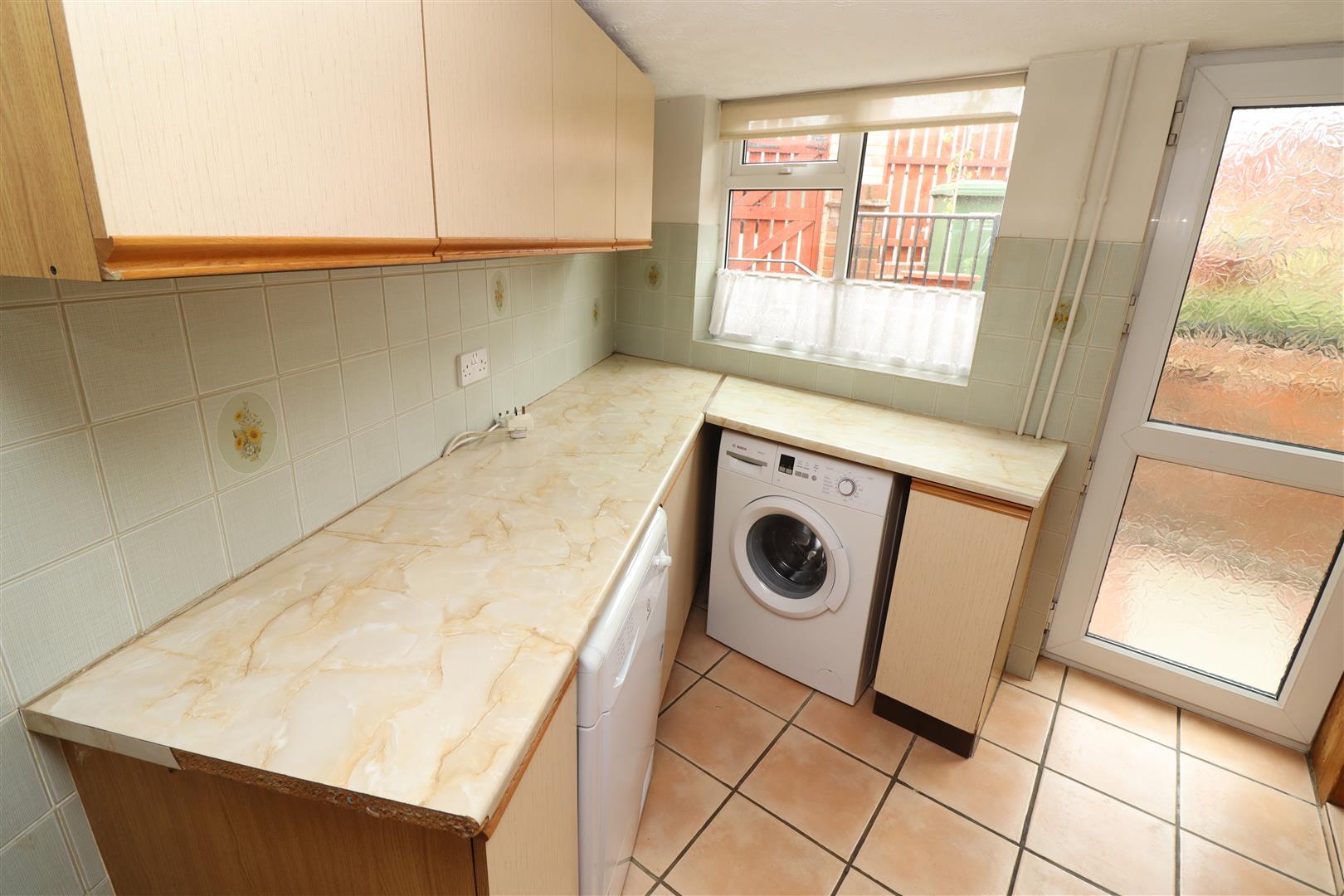 Property Image 93388c98-6b05-41b4-a95b-74341a754eb1