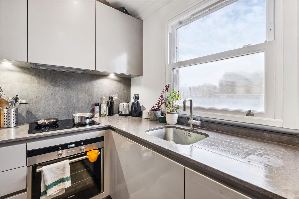 Property Image 93494c8a-4237-4715-9d76-a93717f3931e
