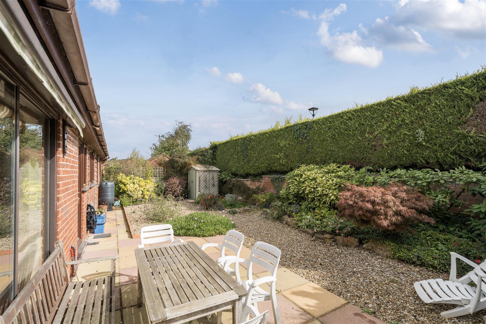 Property Image 9350e0b3-c42f-4d0d-9559-e81c067dda6c