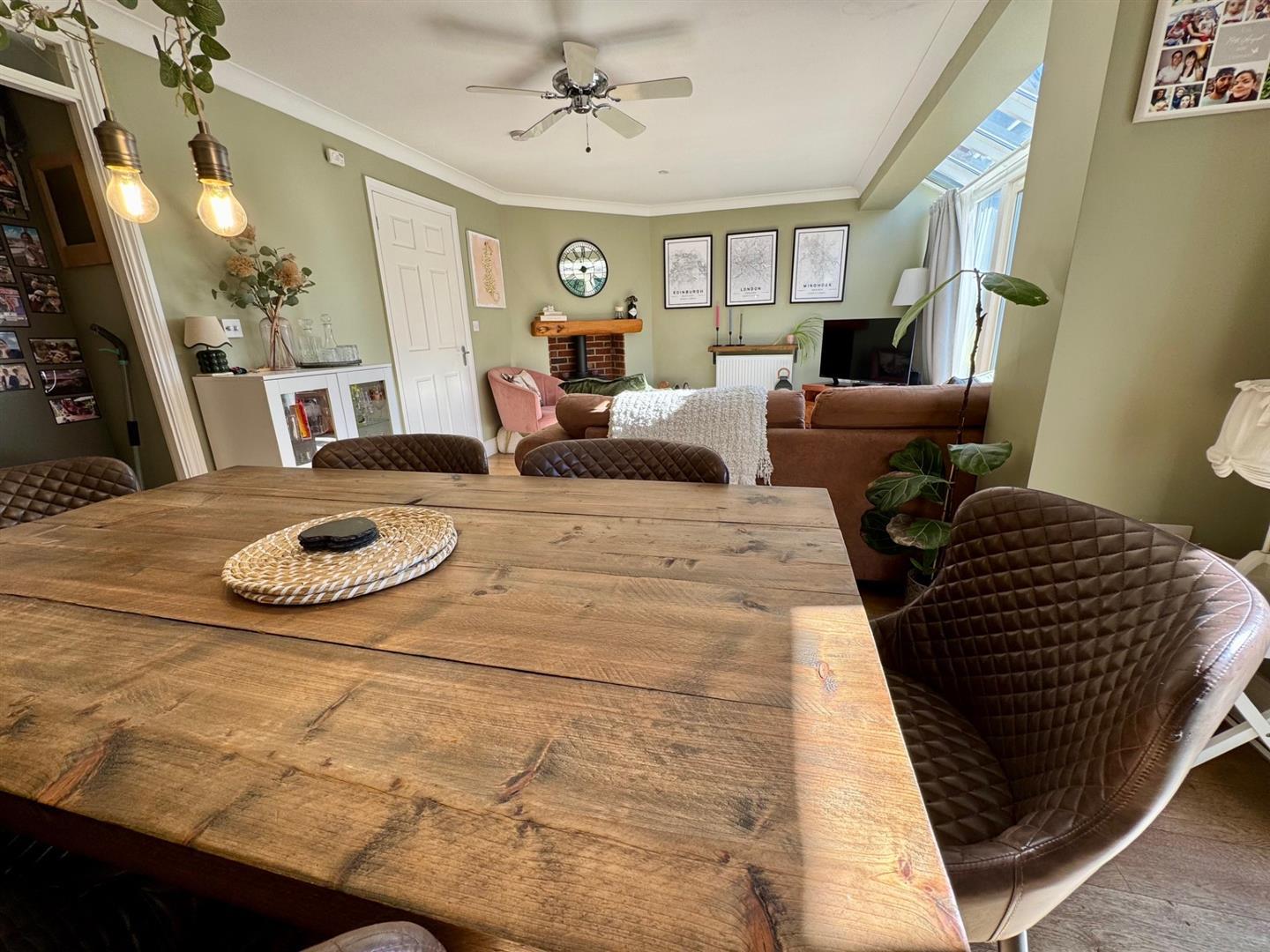 Property Image 93526d55-c5a2-448a-9754-a538624a082b