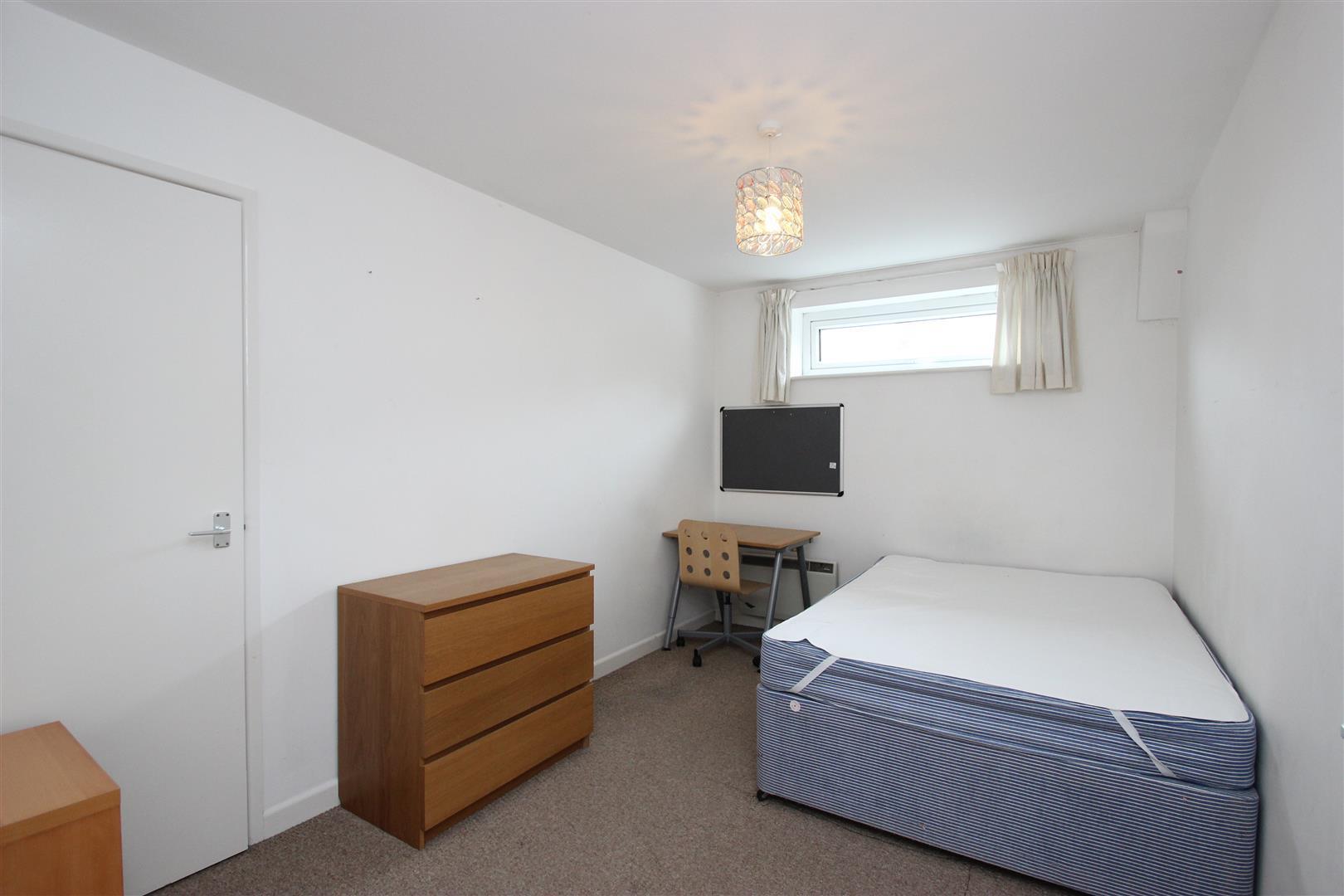 Property Image 9368f9da-6afa-41bf-bbda-623109bdc617