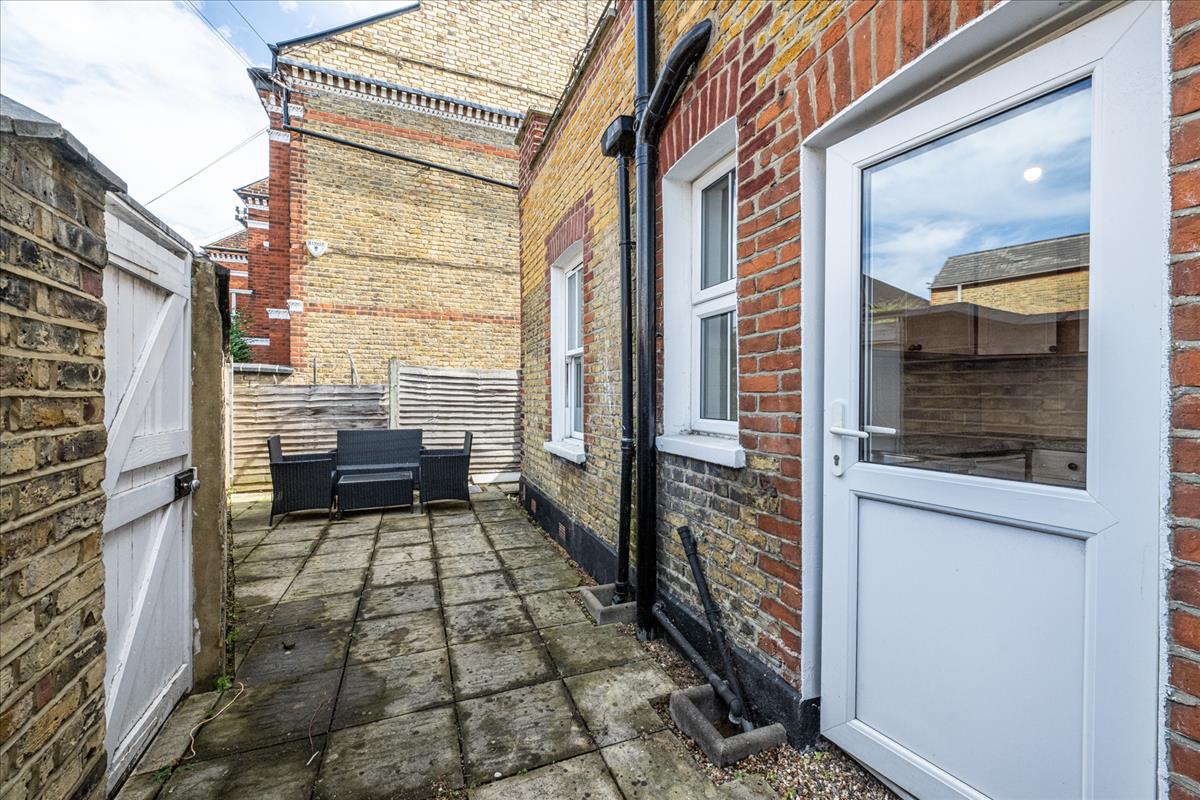 Property Image 9372bc37-0864-42b7-bd6e-13680d4b36b3