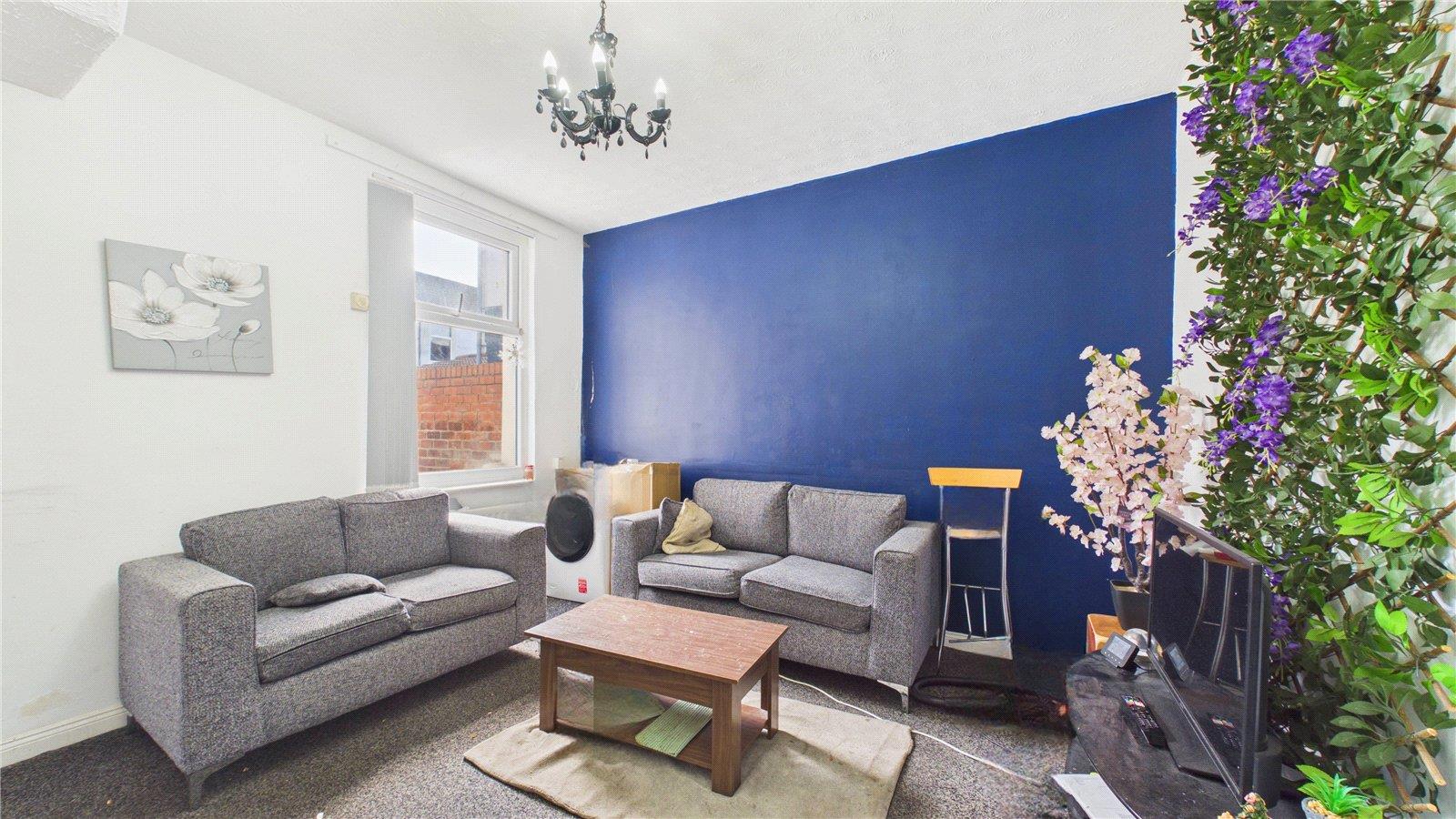 Property Image 93771700-a76d-4bd8-b778-0bd78378a6cd