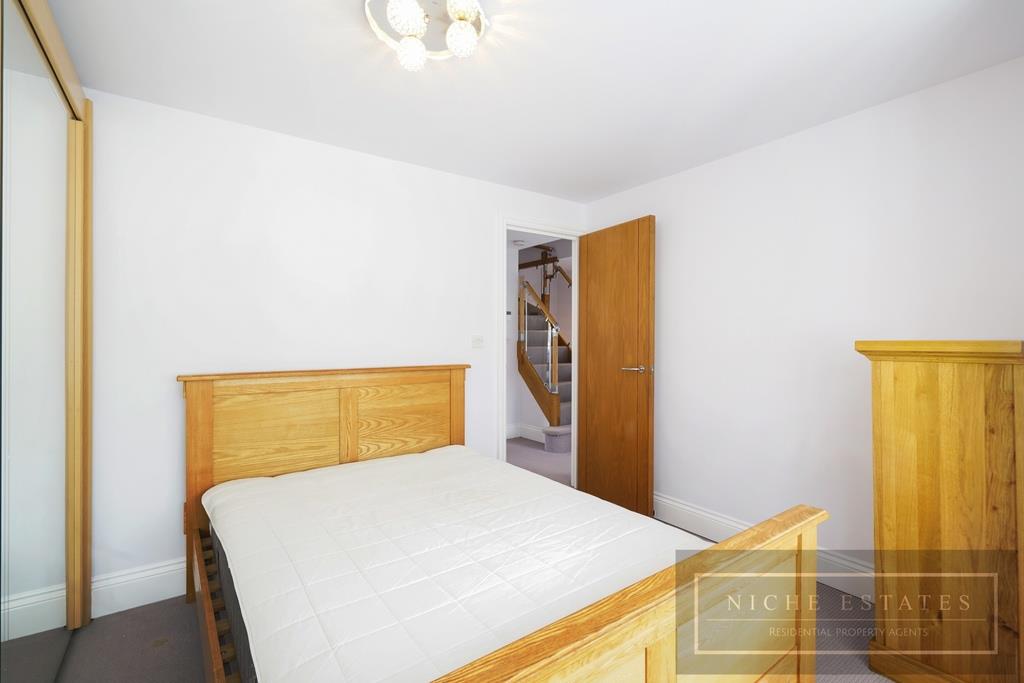 Property Image 937f7d57-b653-4518-bd74-bdf076ec3407