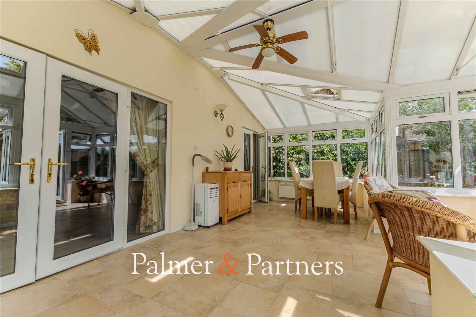 Property Image 937ffb0b-0845-4d17-bb19-e0e281987944