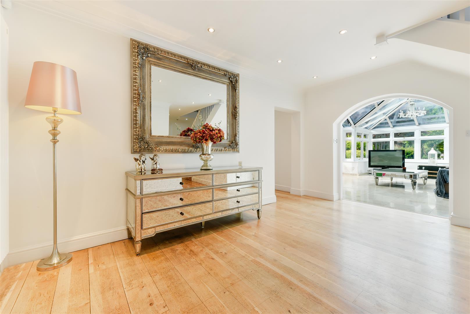 Property Image 938f525a-aad0-4c64-ae97-dc6c68cd4661