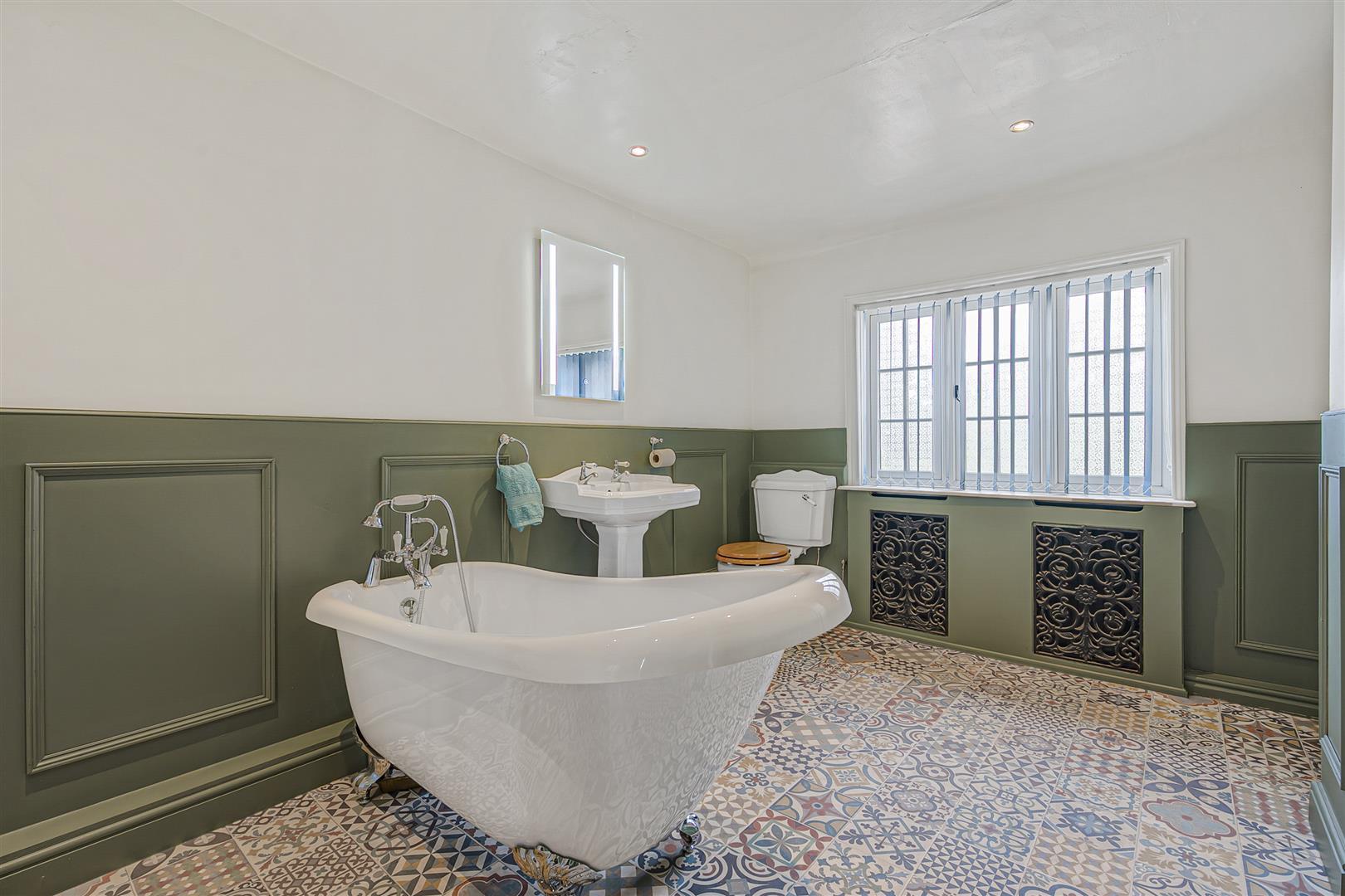 Property Image 9396c2ee-2dbf-4765-9bcb-bff8c3feb303