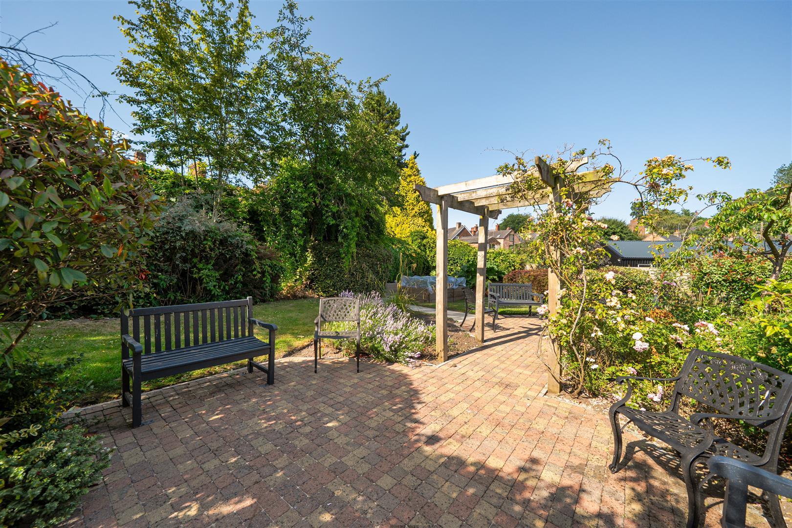 Property Image 93a021f5-f598-47eb-b766-c2e57ea3bdbc