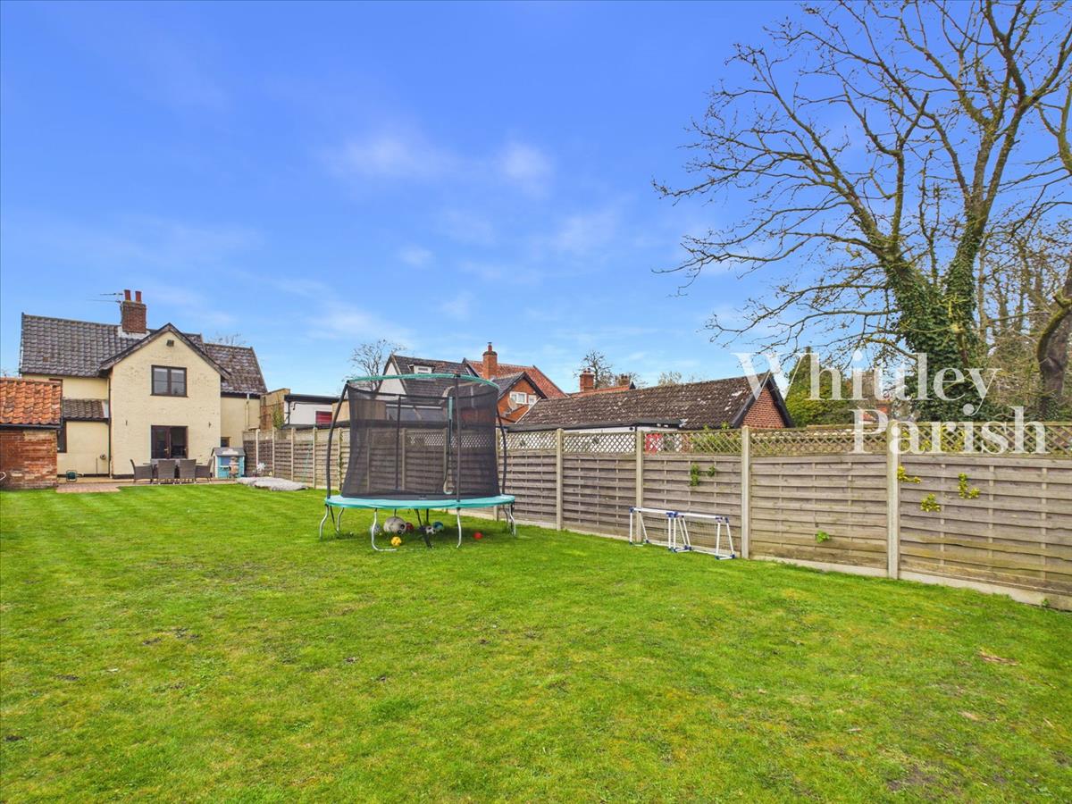 Property Image 93a66619-0cb4-4fcf-ac39-4478e7039025