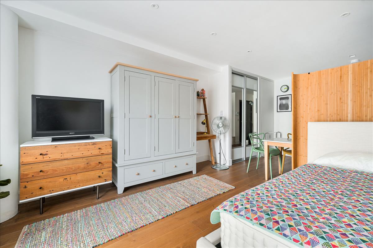 Property Image 93bee7ab-fac8-4097-a9d0-e73ba9ef0653