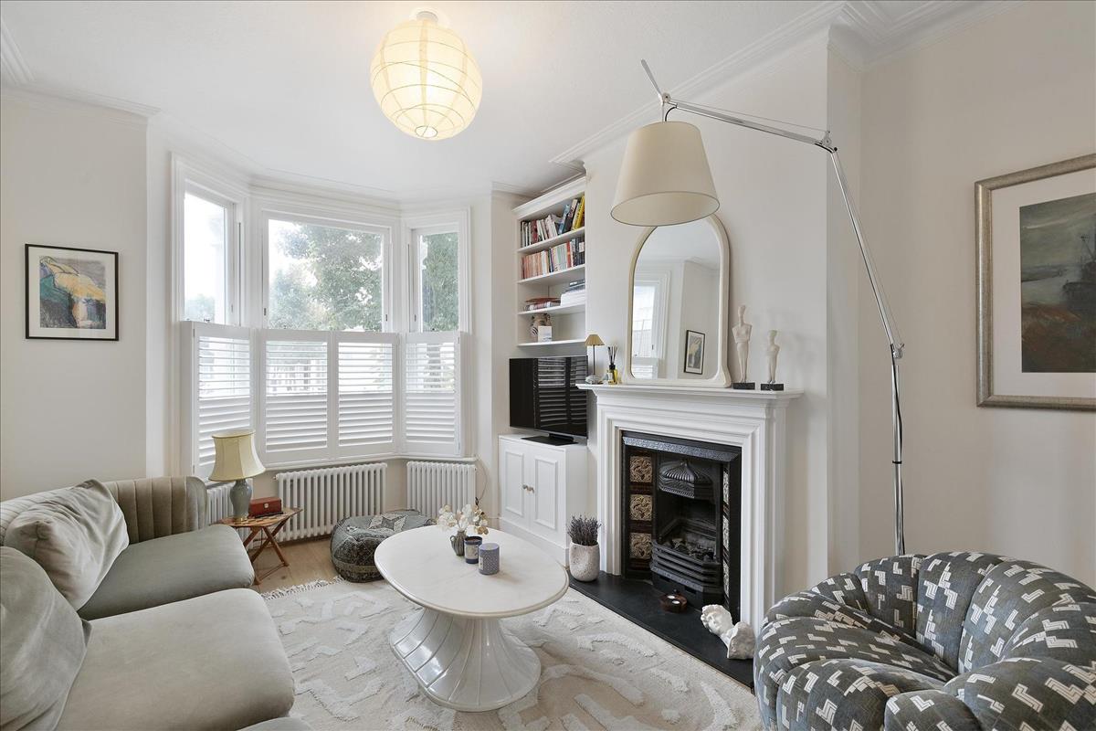 Property Image 93bf9855-5a0c-40f6-80fe-b91d94ebf0ce