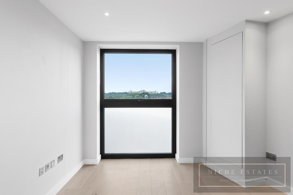 Property Image 93bf9c99-6970-447a-8547-a139e6b2a42d