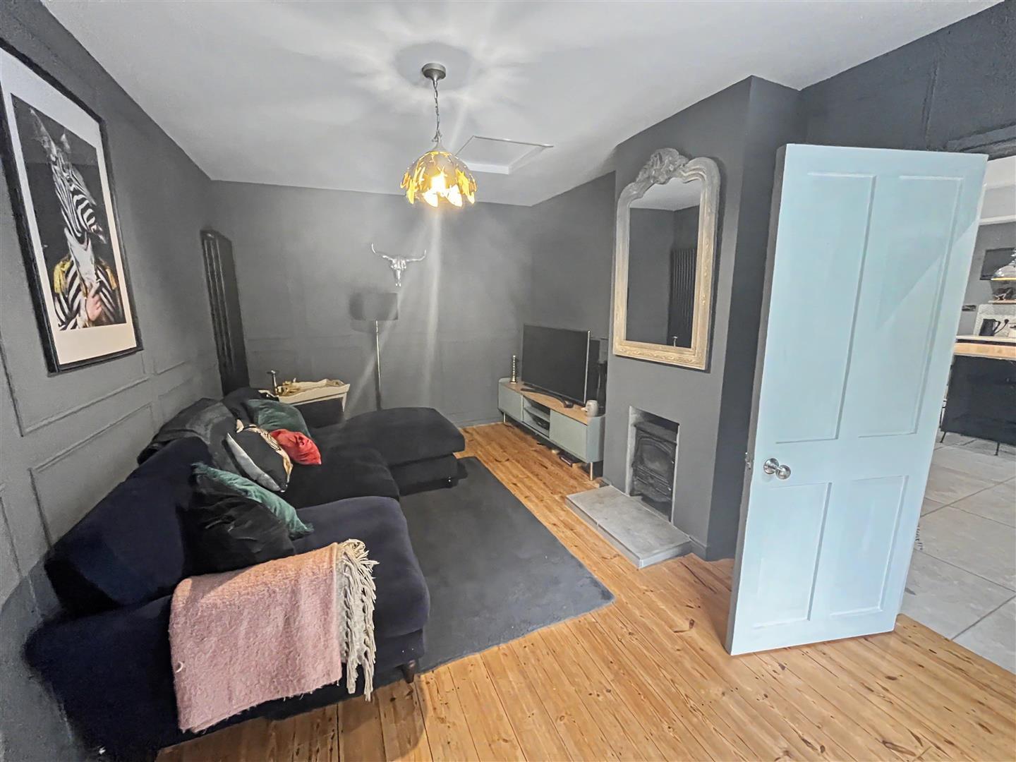 Property Image 93c04830-c63f-4bab-972f-513c916f6376