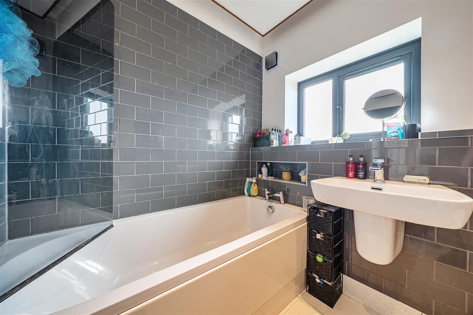 Property Image 93c09a47-debc-4c5e-878d-e2c0a7b298de