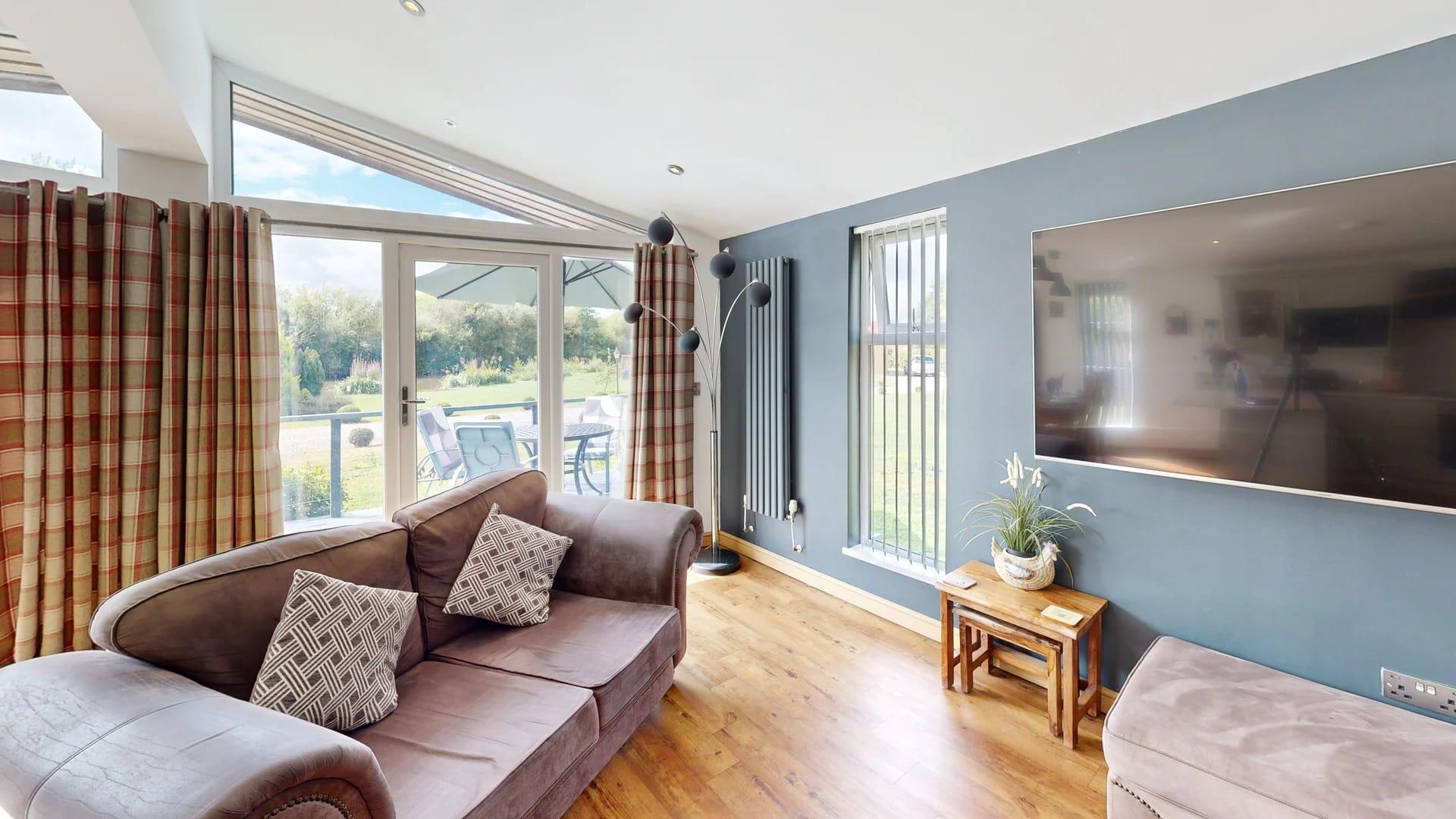 Property Image 93c4b7fd-b034-452e-a910-78592c161a35