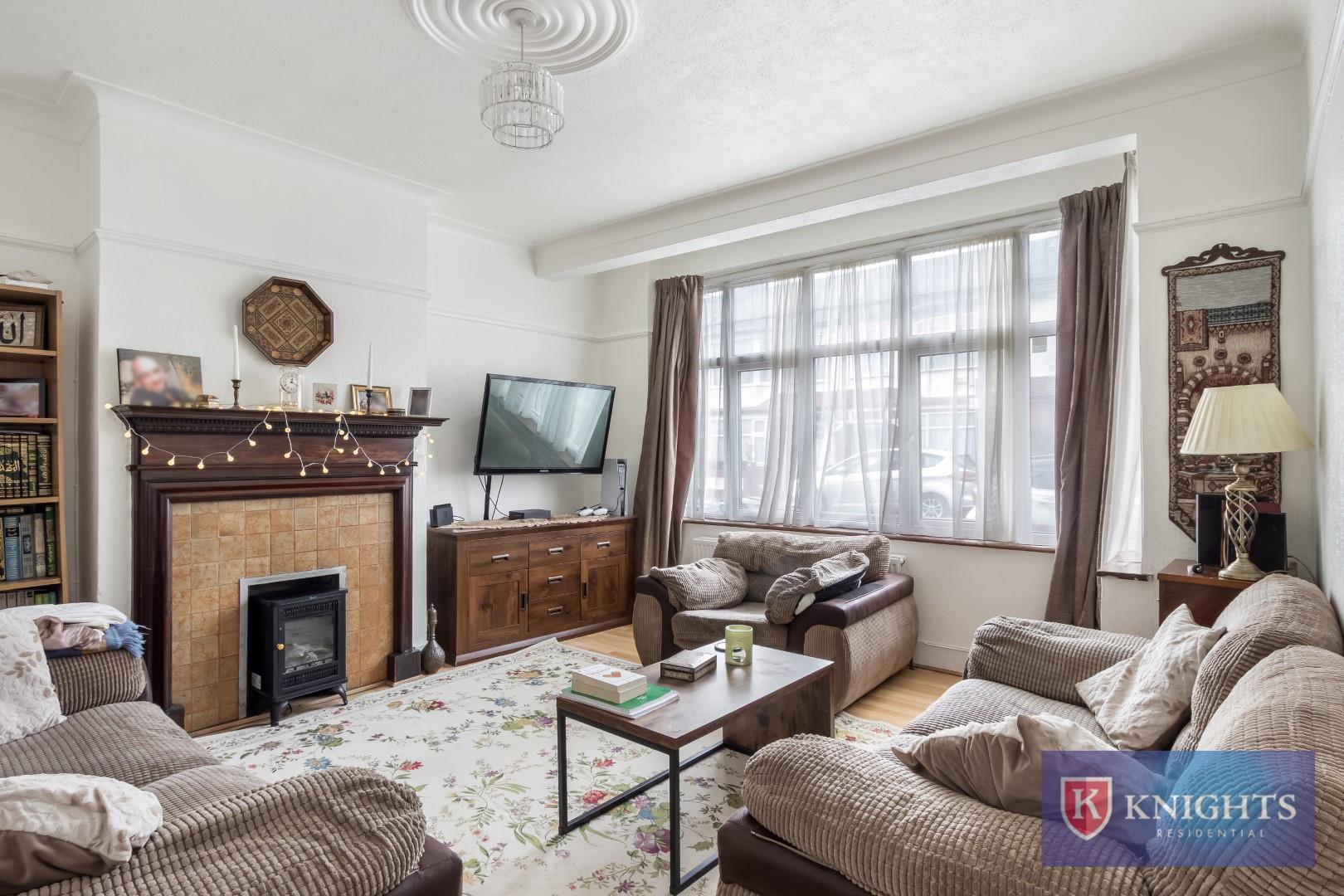 Property Image 93c80b42-e598-4c80-8502-9acc20699d5d