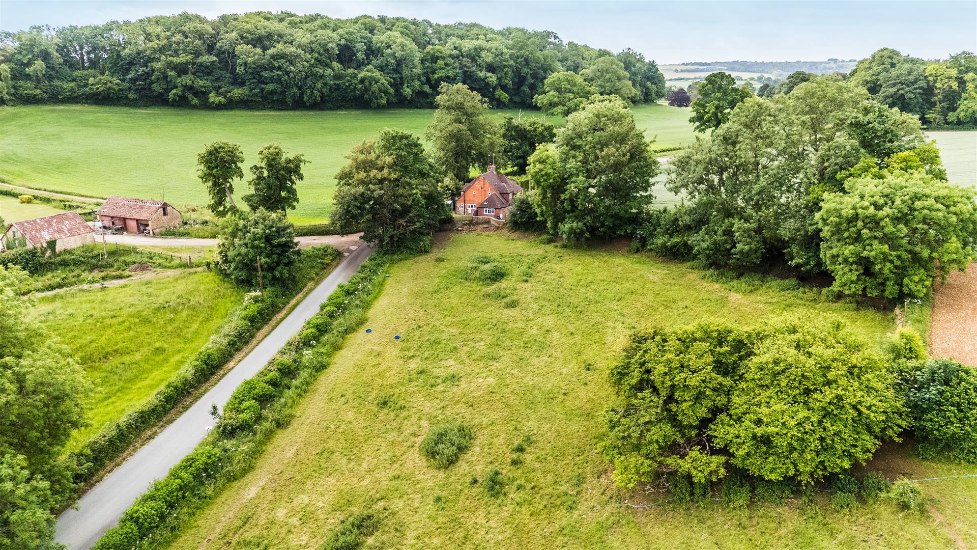 Property Image 93d9529a-6385-44ec-b0eb-90bb6c59510a