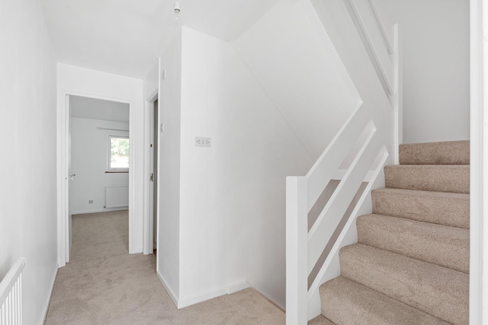 Property Image 93ec0954-8cb5-498a-8395-5e7db9b8d25b
