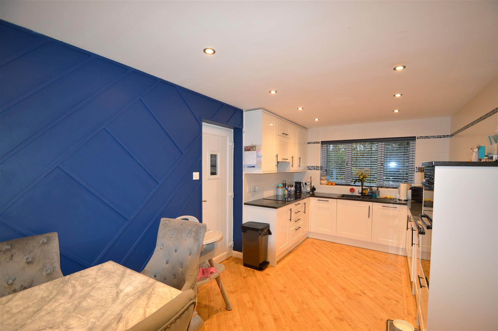 Property Image 94092339-3f62-43f9-bf35-4e72f55c8d36