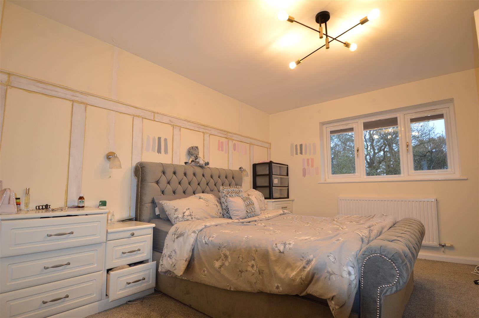 Property Image 9411e3bf-321e-485f-bbbc-8818d98e88e1