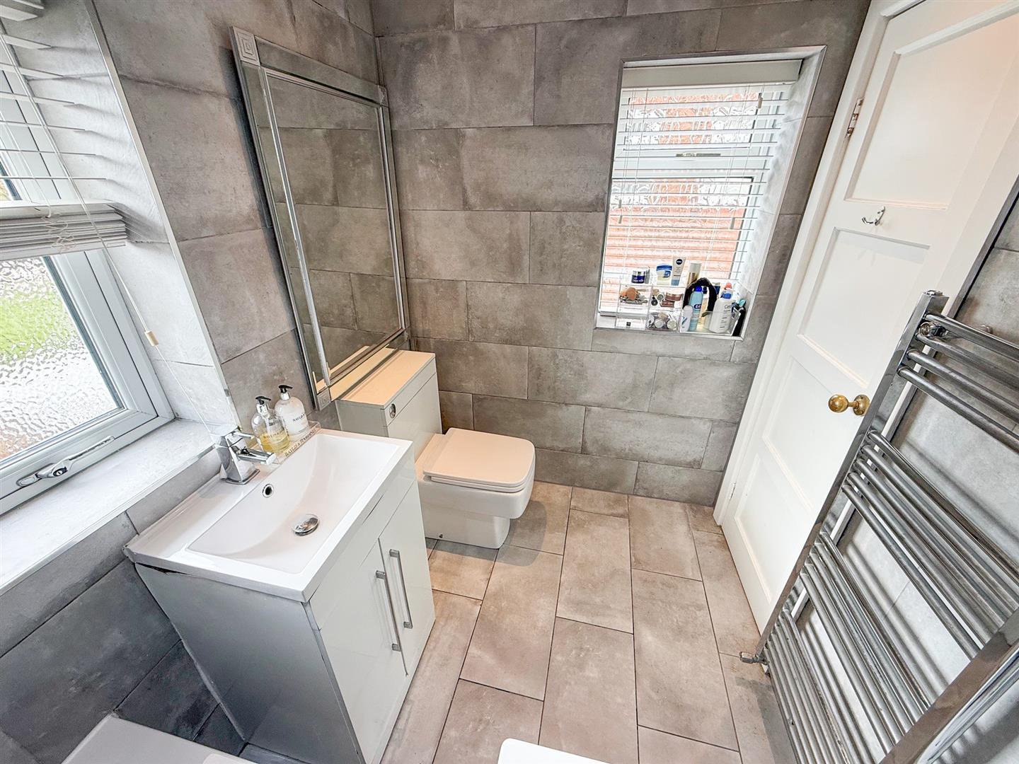 Property Image 942819c0-4a49-4357-96a9-17157e265653