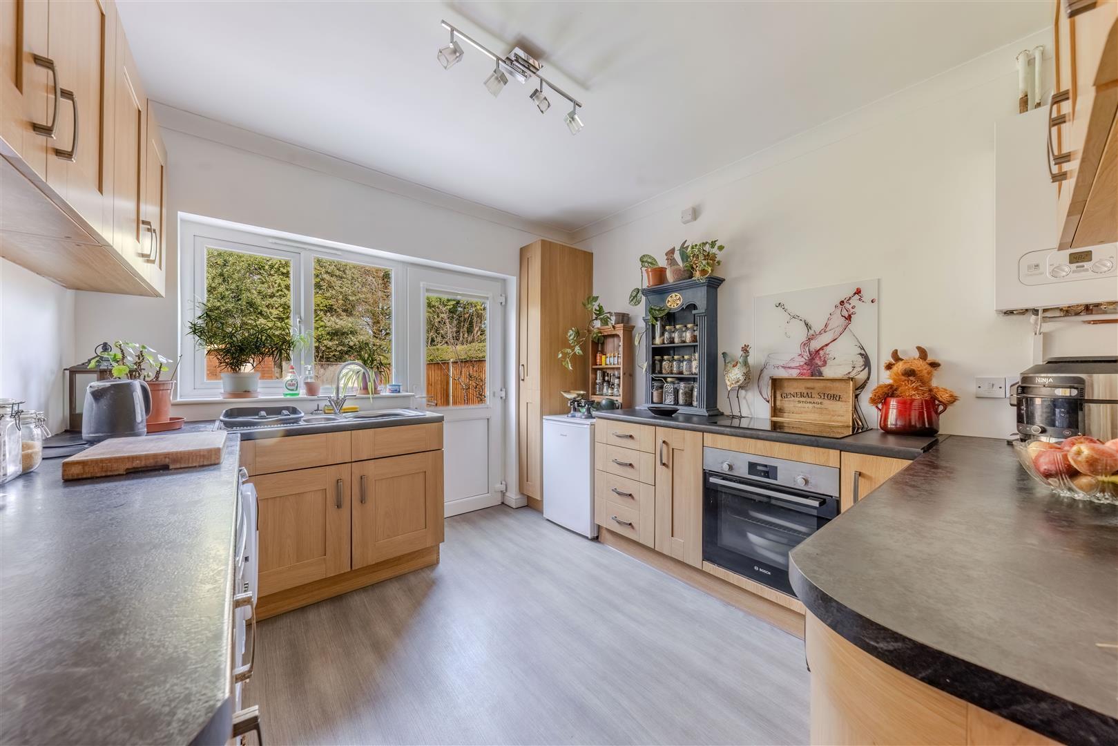 Property Image 9436179f-6e52-4549-bfc0-c56b6bb17ce7