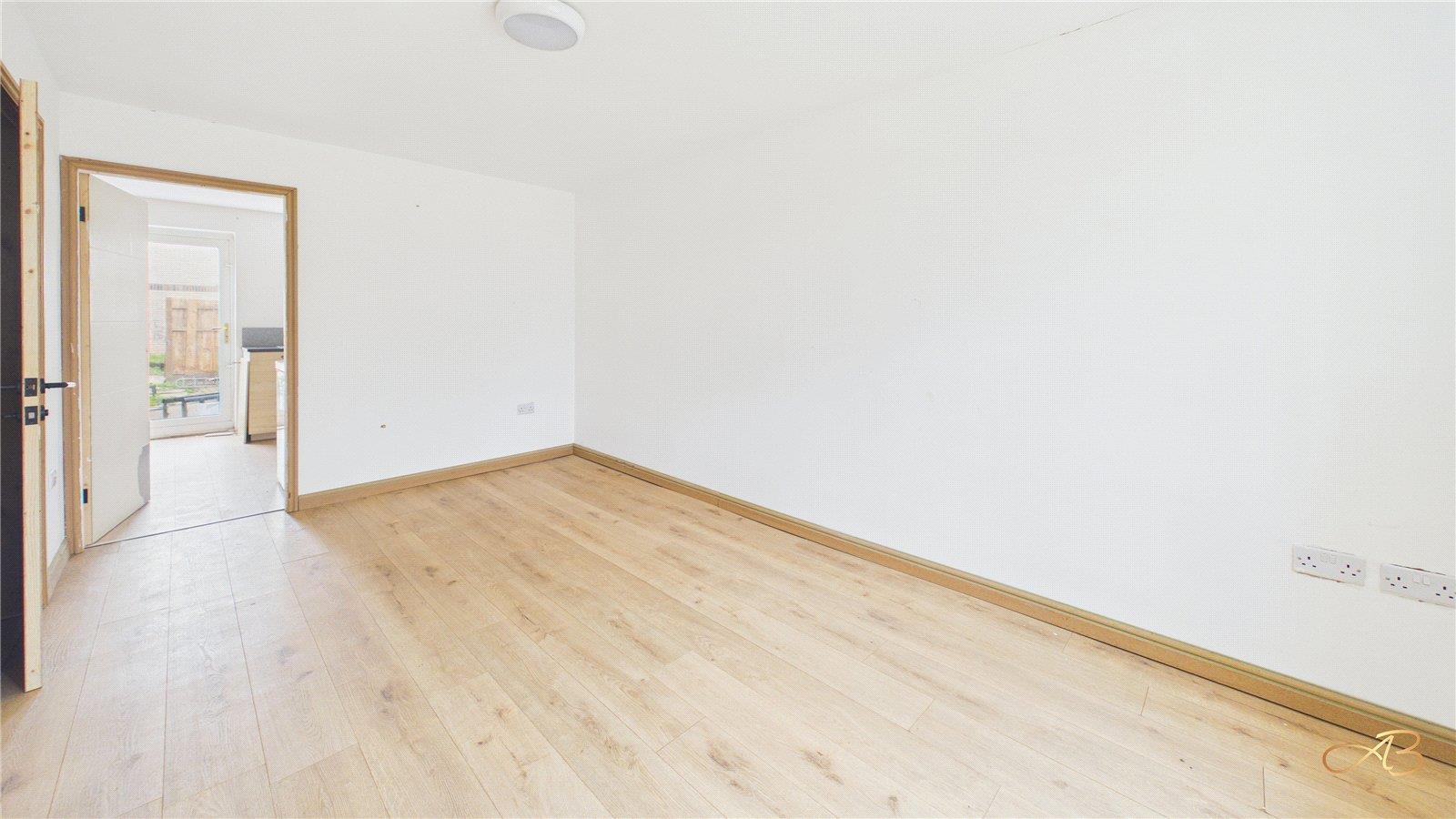 Property Image 9440b837-9671-4890-a5ff-3709e4e52f3a