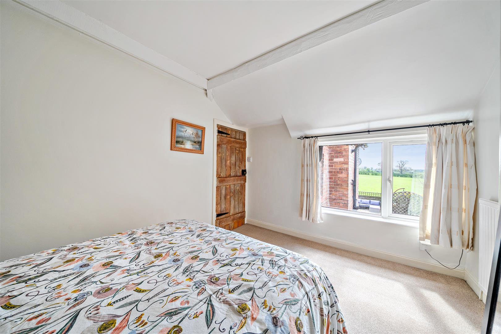 Property Image 94486c8d-a0c9-4e76-9033-e01600027b37