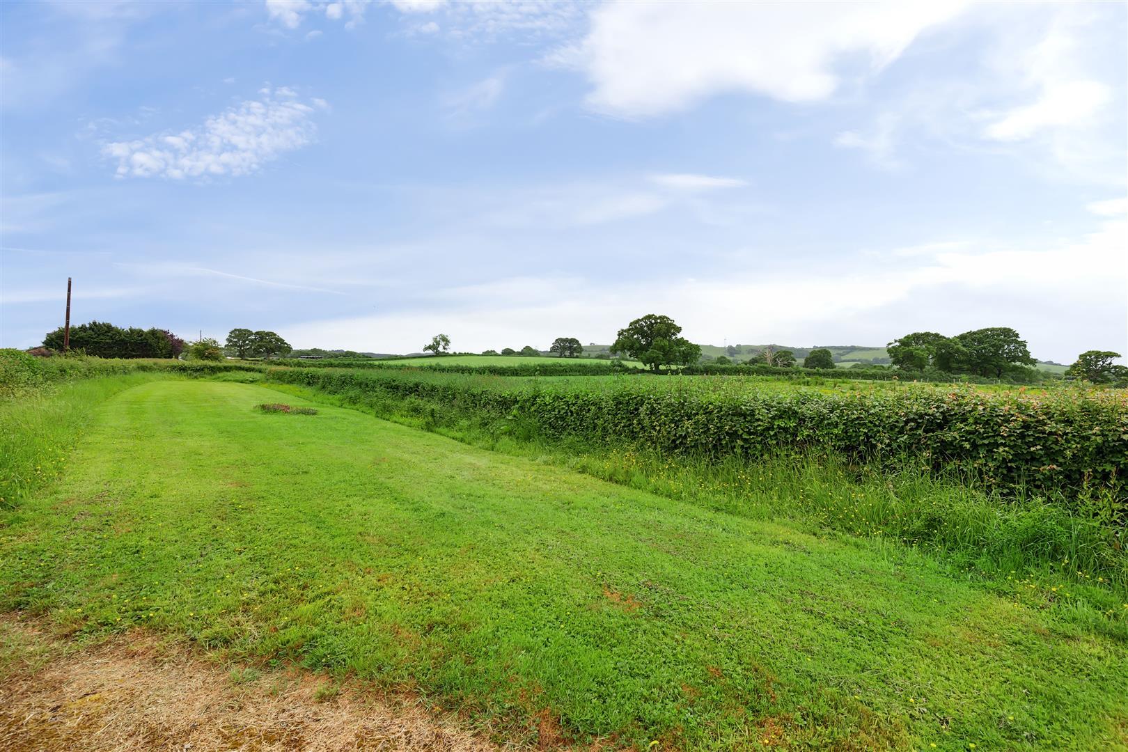 Property Image 9451614b-45eb-4a83-b166-7c7b3488762e