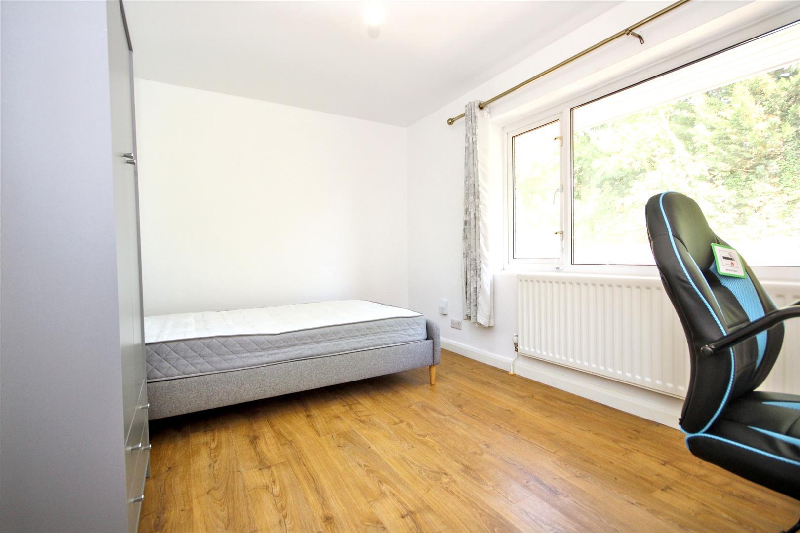 Property Image 945dae34-c25e-418b-ad6c-6c0ef35a4e32