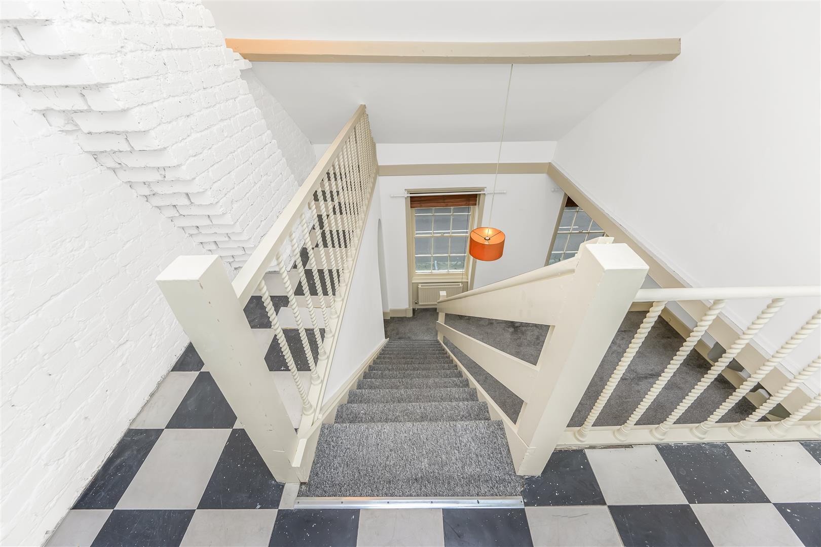 Property Image 946768ab-15bc-47c2-ac62-6043400bfba2