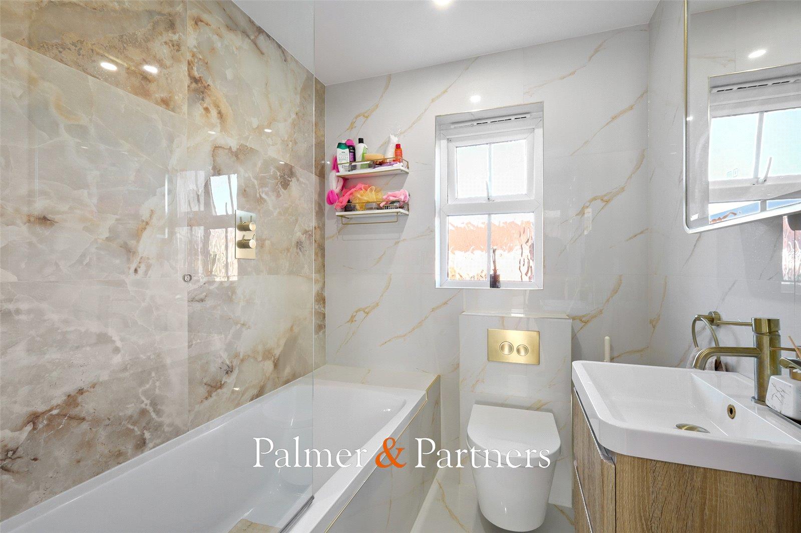 Property Image 946d68de-ebfa-4023-b23e-70f7a2031fa7