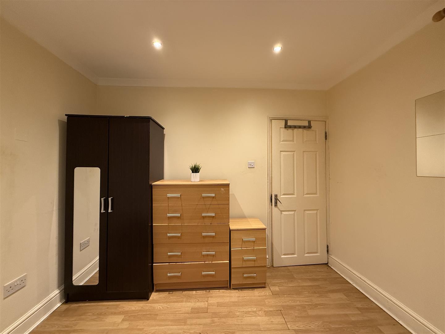 Property Image 946e1122-6b5f-4715-b6d2-82ba19227125