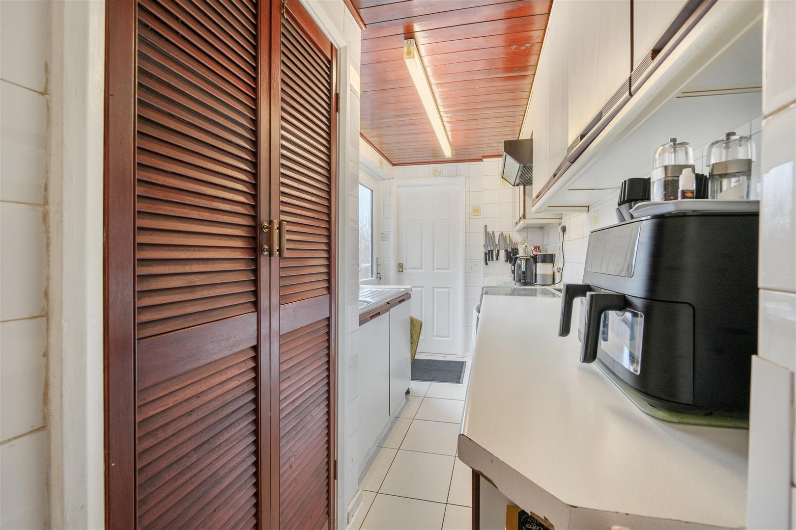 Property Image 9475ac67-5ac8-4b42-998f-279fbd06dacb