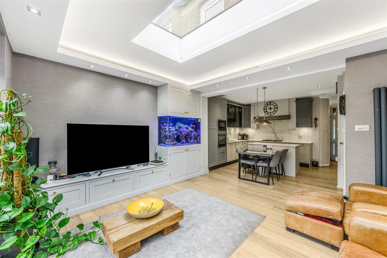 Property Image 947c7bf3-cae5-4429-942d-26ff8c7f6e6e
