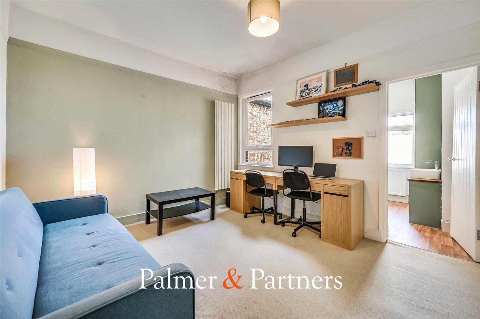 Property Image 948347f5-d2a2-4d54-b111-dfa3415c1ef6