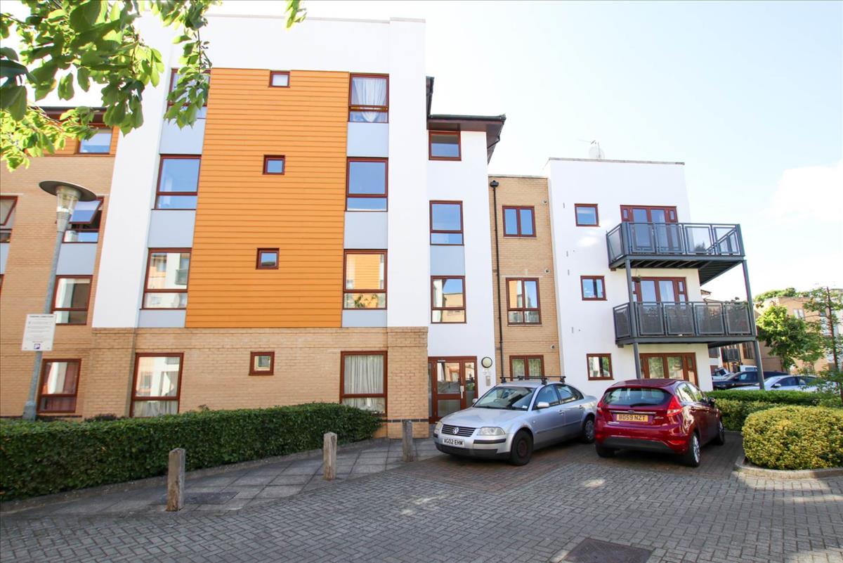 Property Image 9483619d-204e-4643-a6f6-434aa8bbeb46