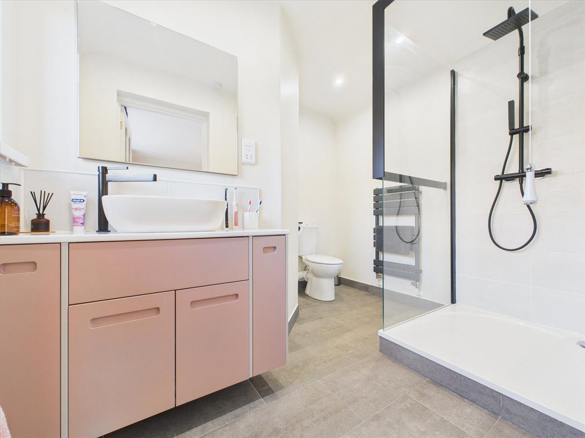 Property Image 94973e37-4e91-49f6-a948-59125e2269e5