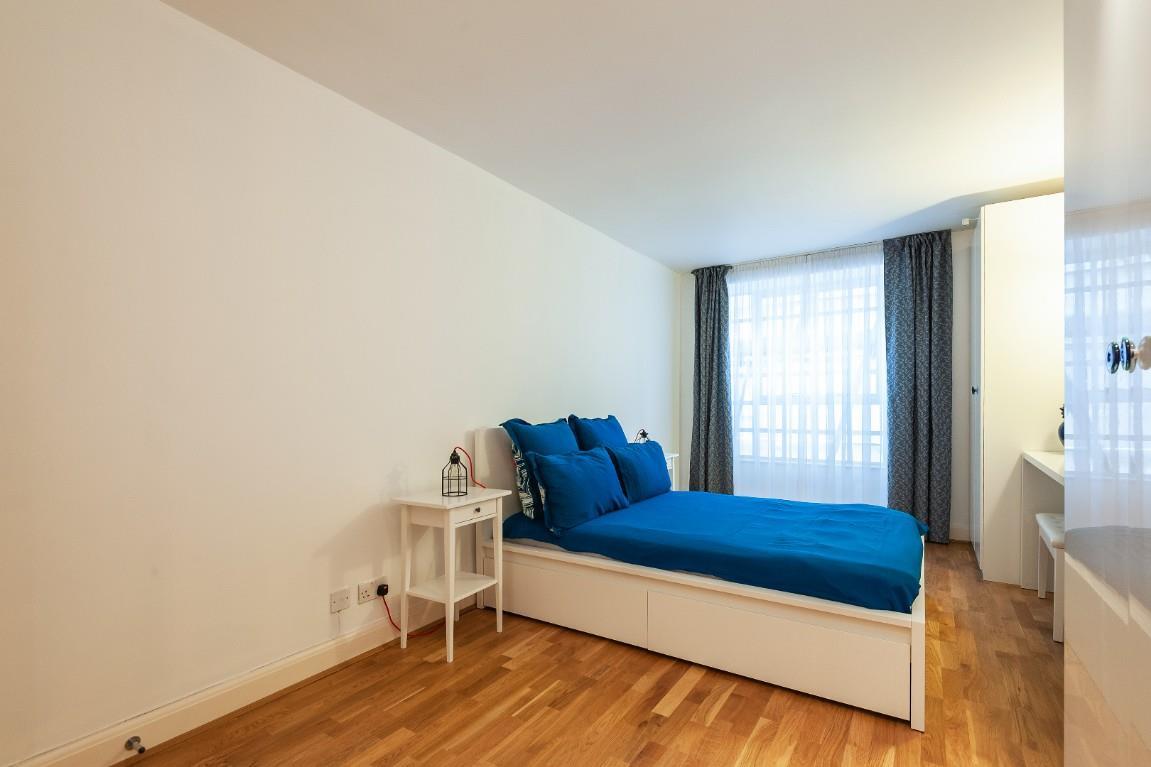 Property Image 949ba131-776e-4460-8a31-5b49b0e3f09e