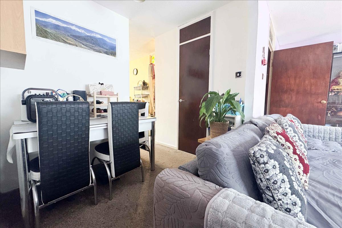 Property Image 949ee7a3-e783-4efc-a290-caed76f95227