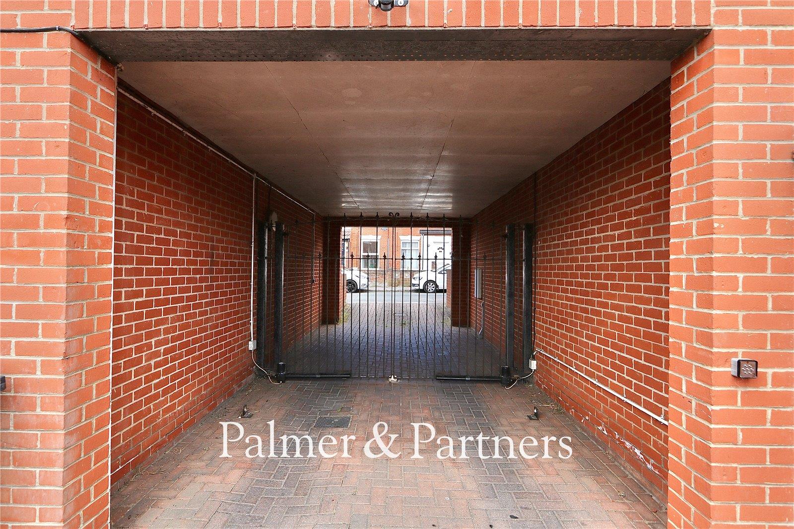 Property Image 94a8af93-747b-4b3e-a882-f5507c7039f5