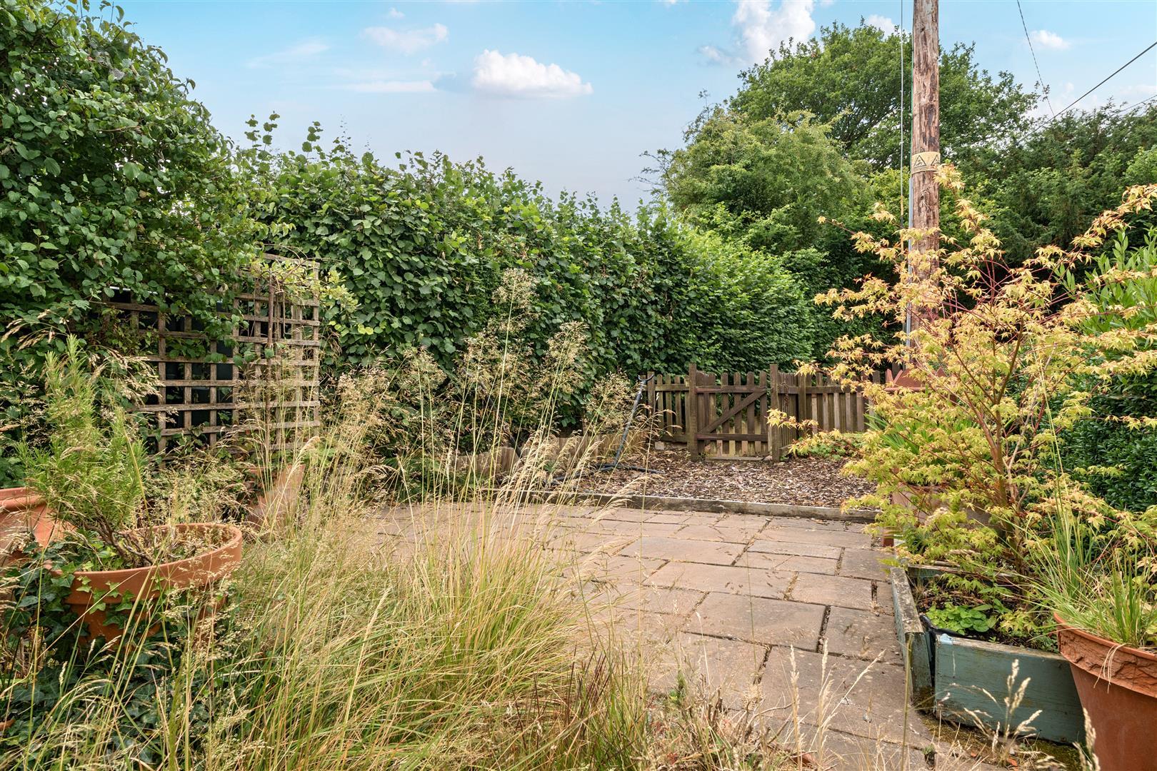 Property Image 94ad21a6-d28a-47a7-8dce-58bbcfcdda86