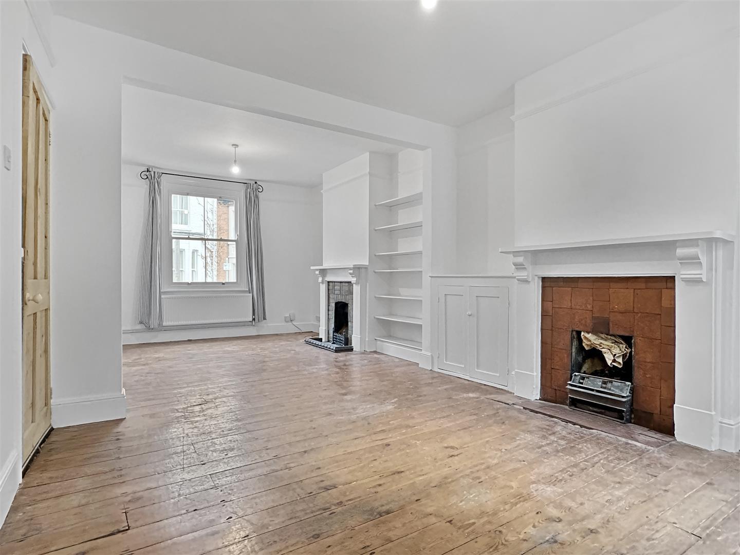 Property Image 94b0461b-5826-49e8-8a82-9f42f2455bd6