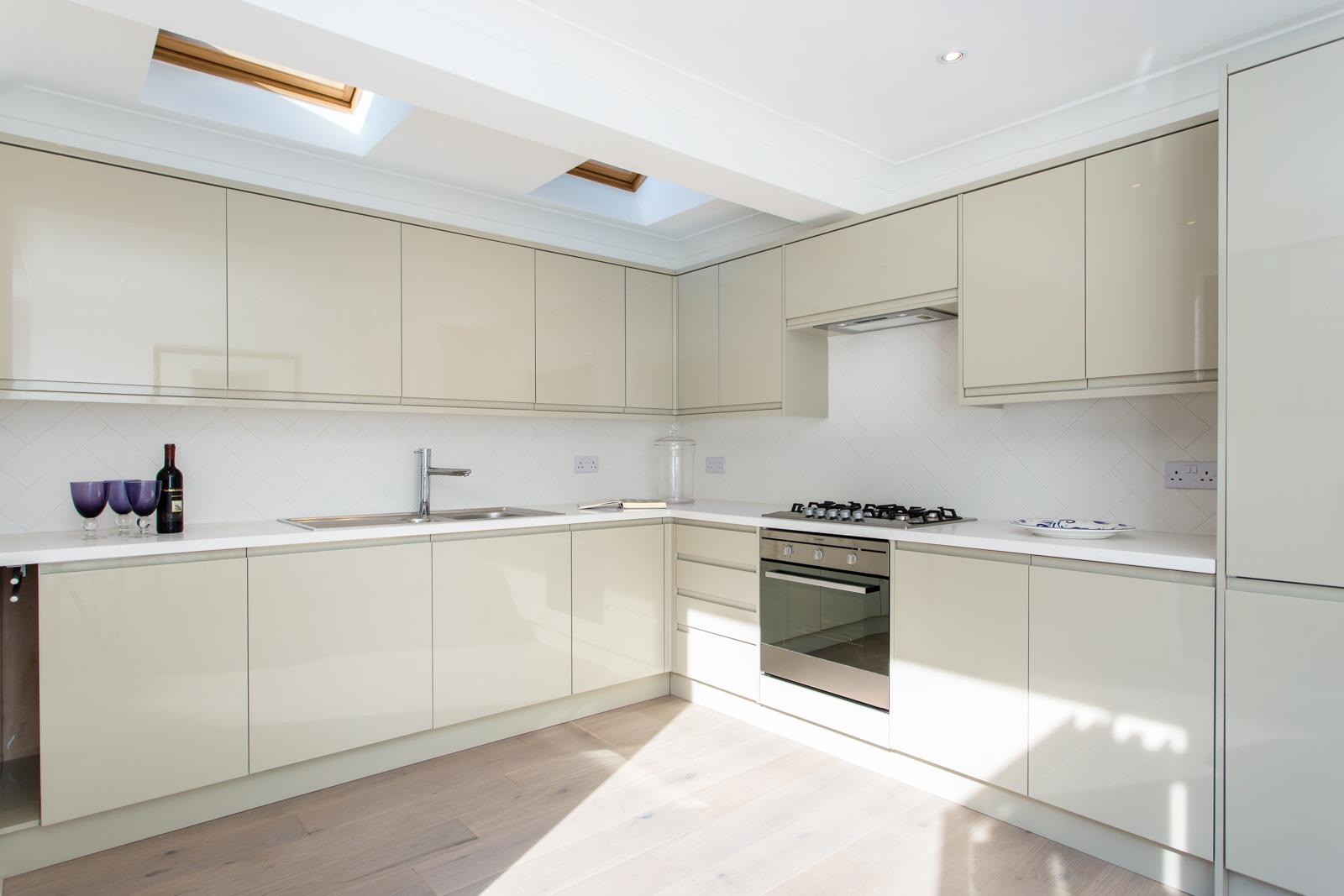 Property Image 94b3d860-3d1b-443d-acc8-fbd33a80d71f