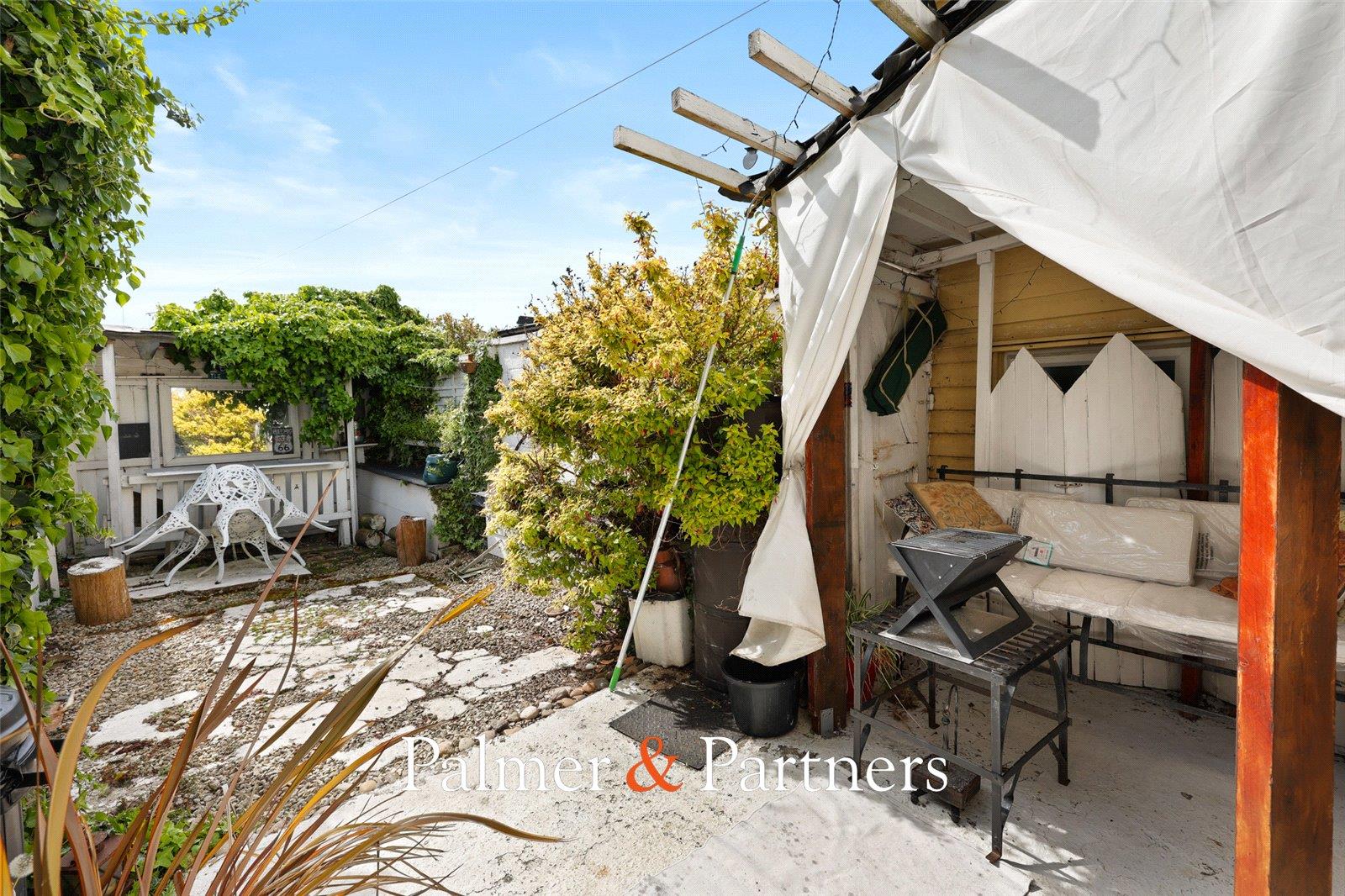 Property Image 94b6f660-d14e-4e7f-ae5e-64eda8bedf44