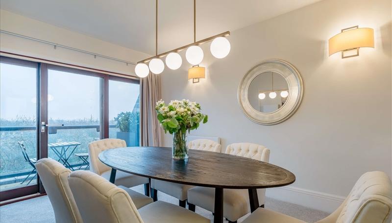 Property Image 94b7fb1d-6ea8-43ae-b7b5-bfbe80c271a0