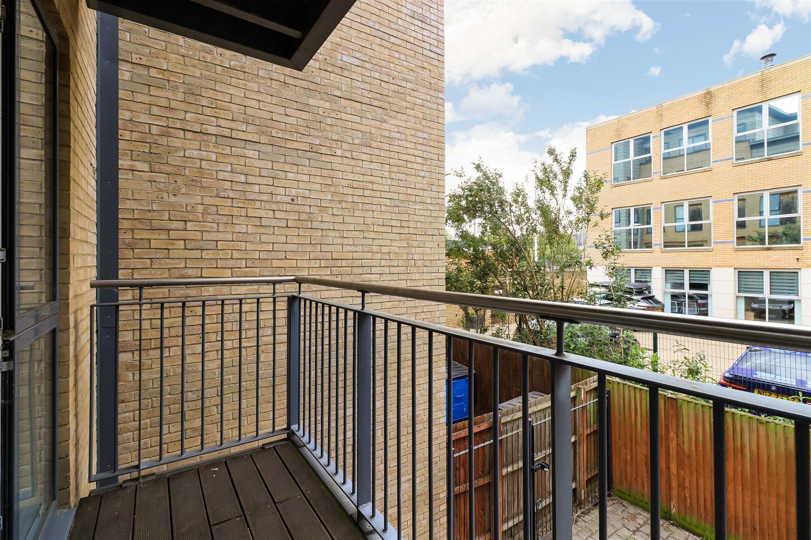 Property Image 94bb01a7-3366-4008-95d4-0c7e9dc73124