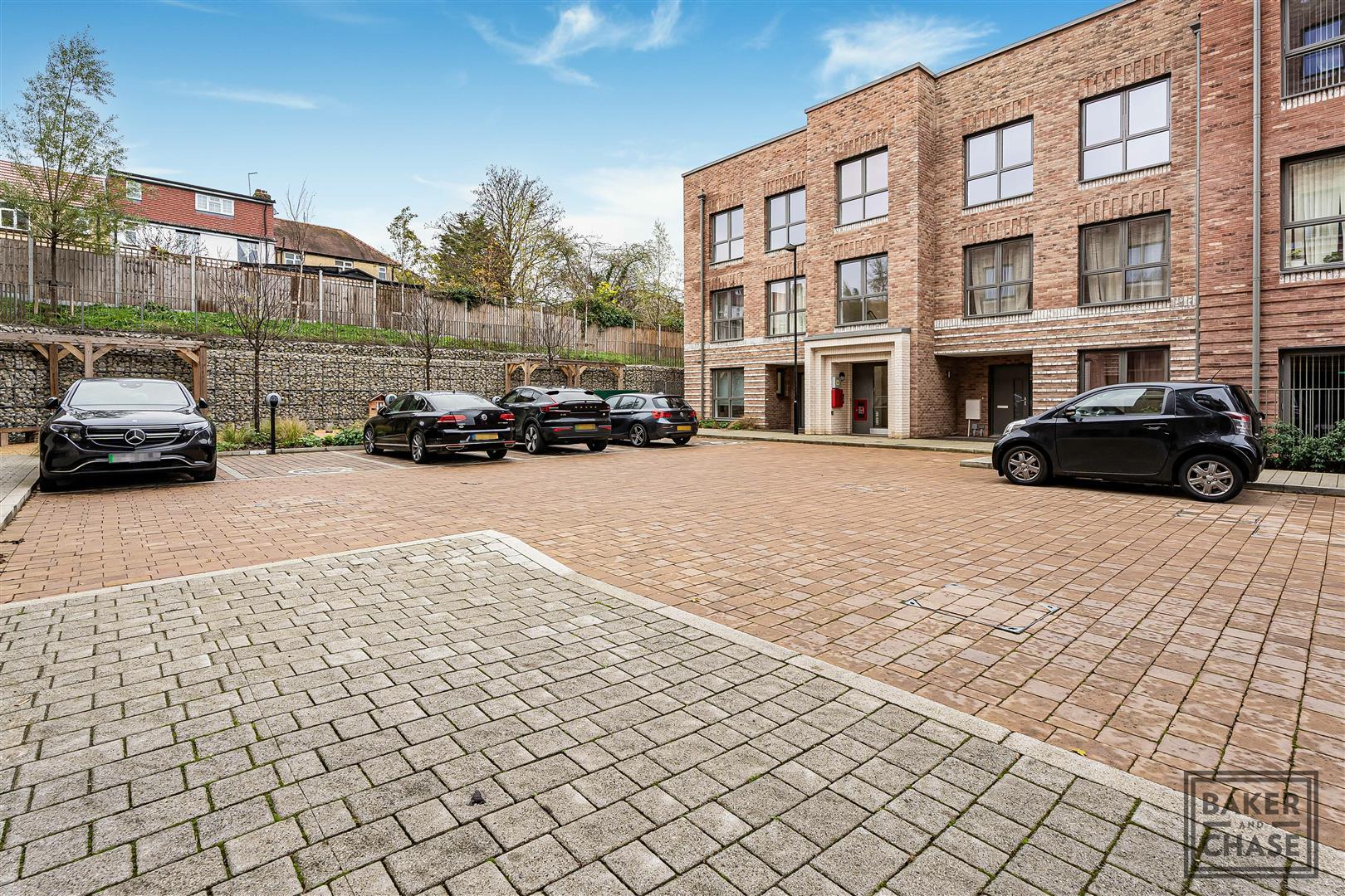 Property Image 94cf048a-a876-482d-8b51-734248086908