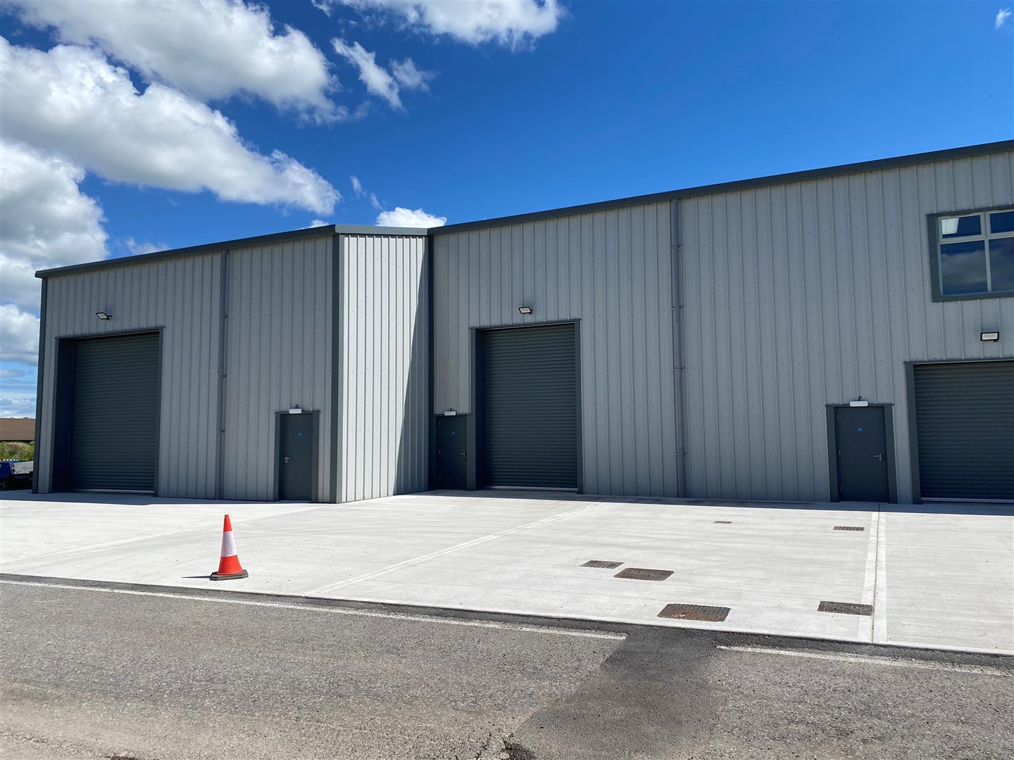 Property Image 94f3d355-ef01-4773-b4a7-c117c50214ad
